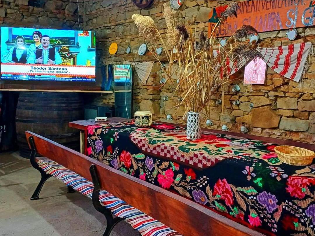 شقة Casa Florilor Barcut المظهر الخارجي الصورة